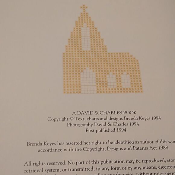 Cross Stitch Country Christmas Book - Picture 3 of 8